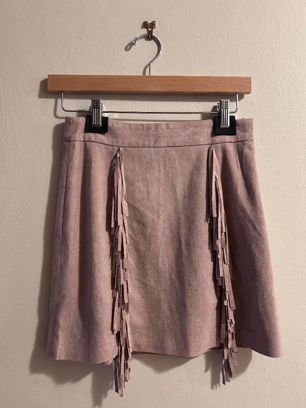 Brittany Aldean Faux Suede Fringe Mini Skirt Tan Color Size XS Womens
